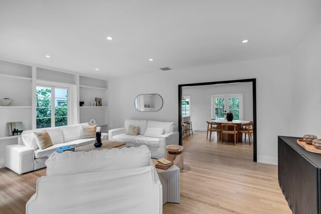 Building Photo - 4151 El Prado Blvd