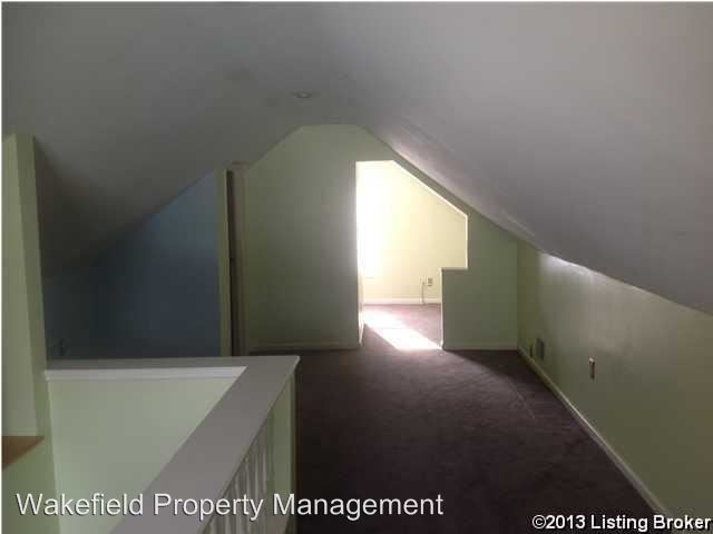 Building Photo - 3 br, 1 bath House - 216 Hubbards Lane