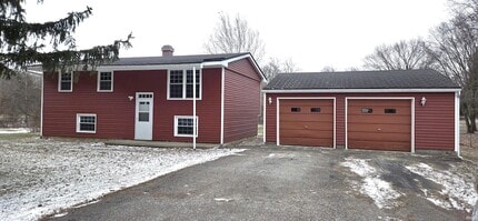 Building Photo - 5297 W 100 S