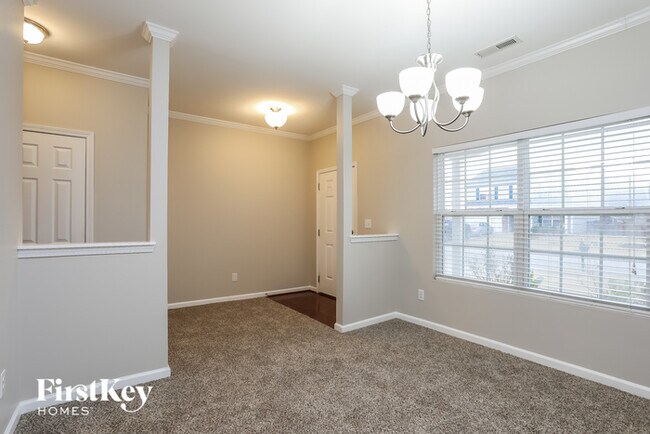 Foto del edificio - 5921 Sandpiper Farm Ln