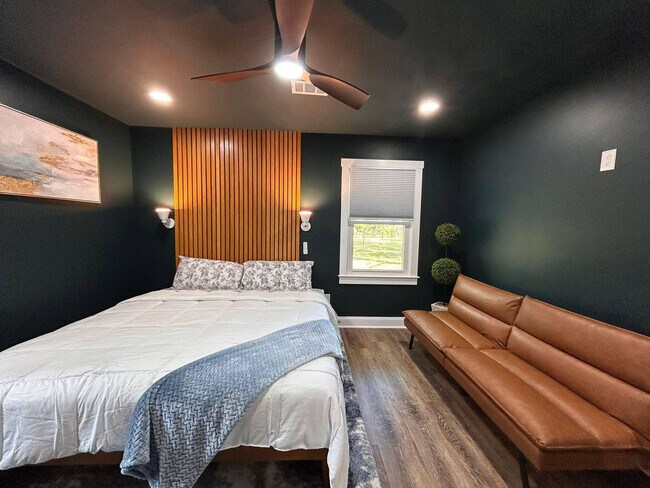 Foto del edificio - 122 Malone Dr