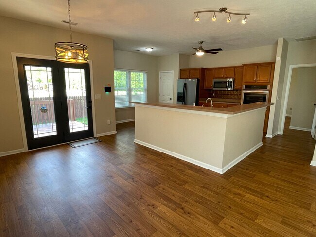 Foto del edificio - Meticulously Maintained Ranch   (Available...
