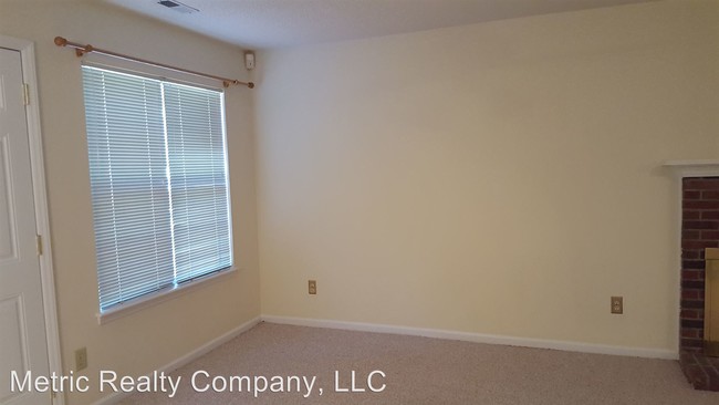 Building Photo - 3 br, 2.5 bath House - 8413 Terra Cotta Drive