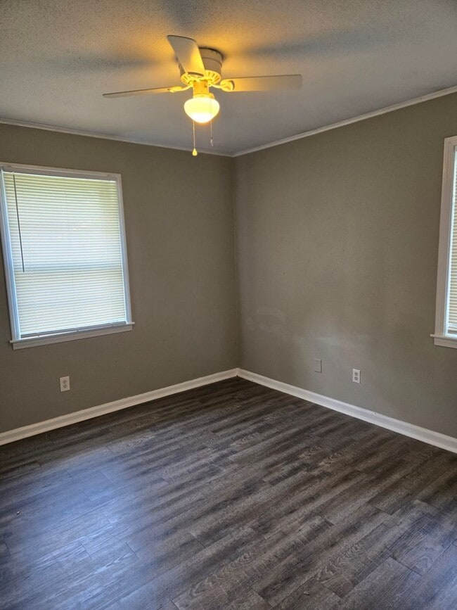 Foto del edificio - 3 bedroom, 2 bath home for lease.
