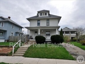 Building Photo - 135 Wilson Ave