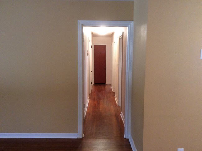 Building Photo - 5018 Westfield Dr