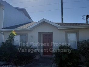 Building Photo - 1016 SW 47th Terrace