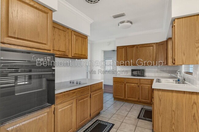 Foto del edificio - 2366 Coldstream Dr