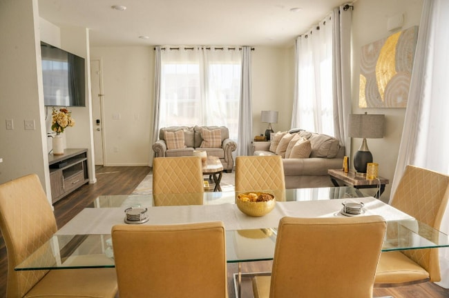 Photo - 6253 N Liverpool St Townhome