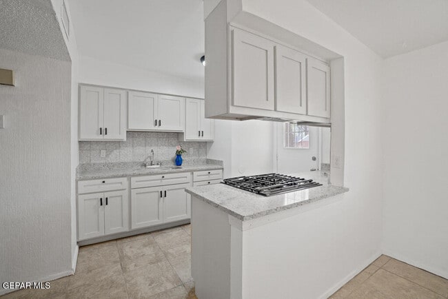 Building Photo - 481 Rio Arriba Dr