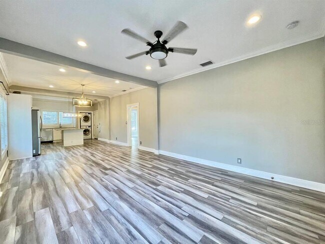 Foto del edificio - 3301 E 25th Ave