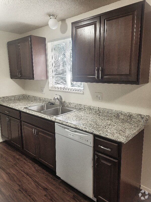 Building Photo - 228 Glenda Dr
