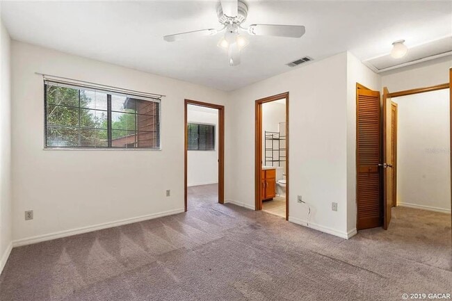 Foto del edificio - 960 SW 55th Terrace