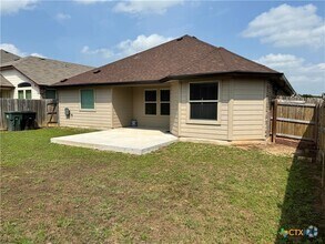 Building Photo - 1234 Kiskadee Branch Dr