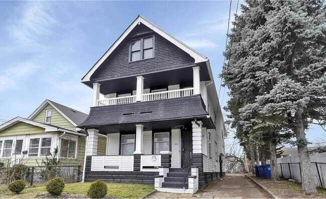 Foto del edificio - 1176 Norwood Rd