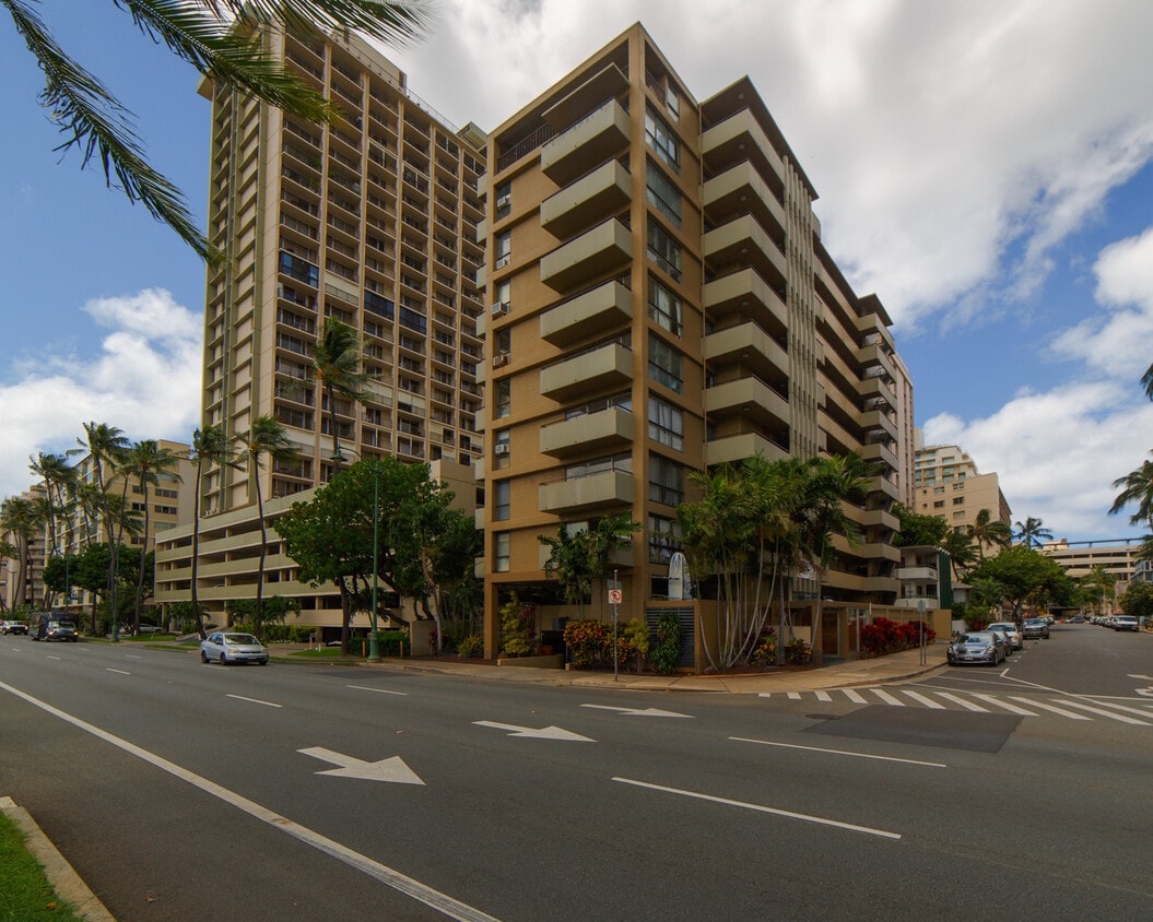 Napili Towers Apartments Honolulu, HI