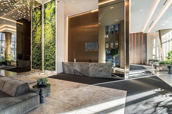 Photo du bâtiment - 720 Rue Saint-Jacques