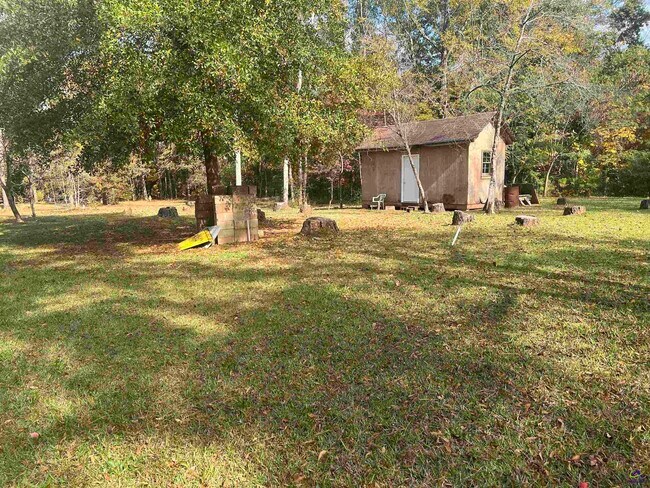 Foto del edificio - 3915 Elnora Dr