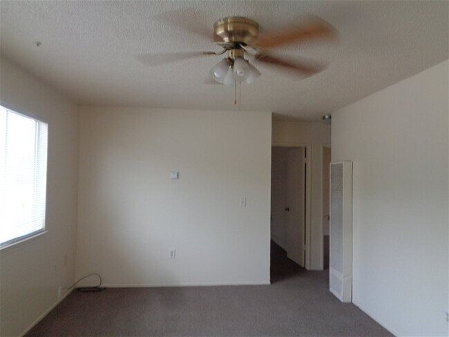 Foto del edificio - 2150 Locust St
