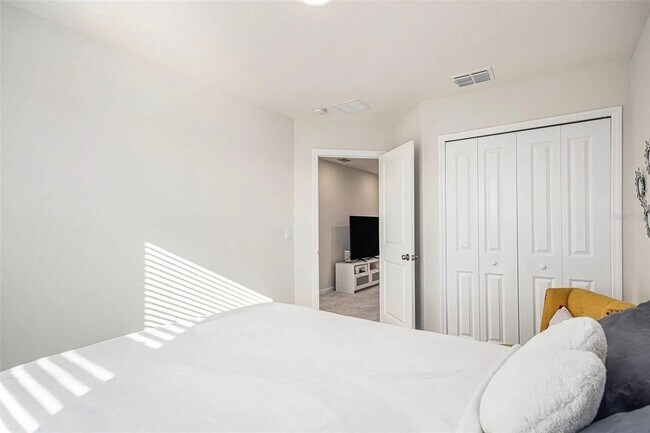 Building Photo - 4986 Prairie Preserve Run