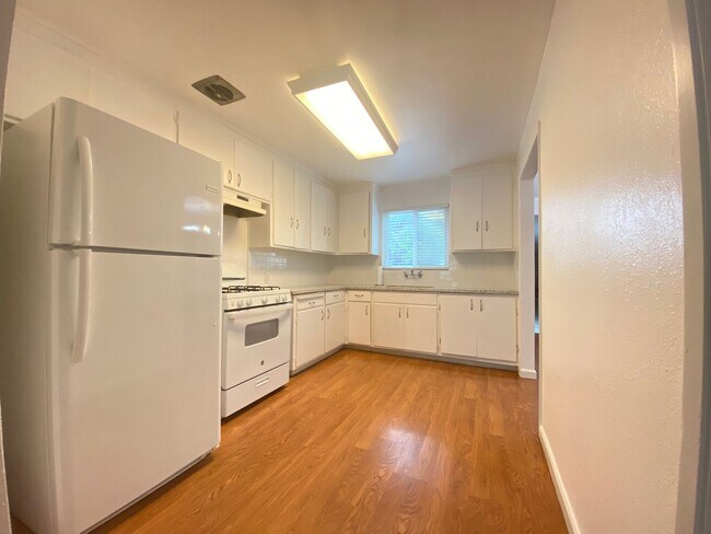 Foto del edificio - Spacious 4 Bedroom Home in Morada