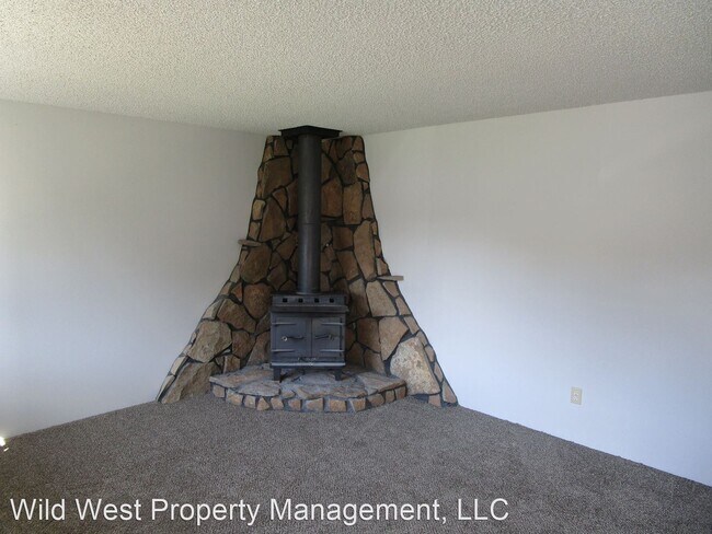 Building Photo - 2 br, 1 bath House - 107 SW 5th Street