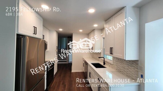 Foto del edificio - Experience the Perfect Blend of Comfort, S...