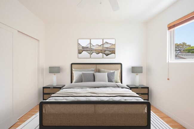 Foto del edificio - 1220 N. Formosa Ave