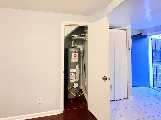 Foto del edificio - Beautifully Renovated 2-Bedroom Home in Baltimore, MD!