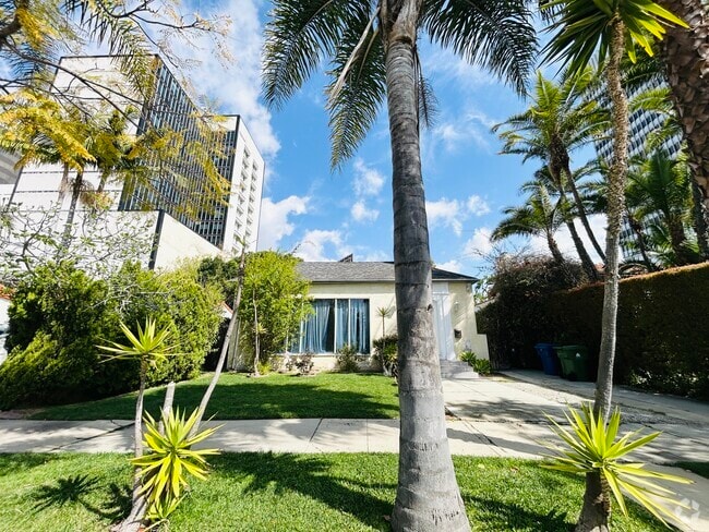 Building Photo - 6329 Warner Dr