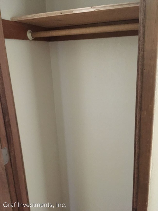 Foto del edificio - 1704 Bonnie Doon Ave