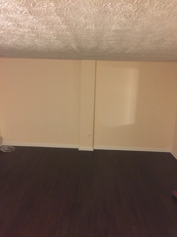 Building Photo - 15506 Norwegian Ct