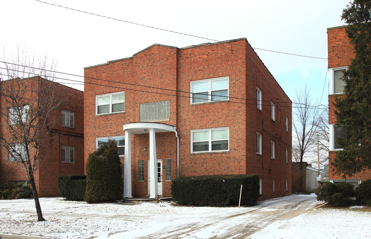Building Photo - 5228 Lee Rd