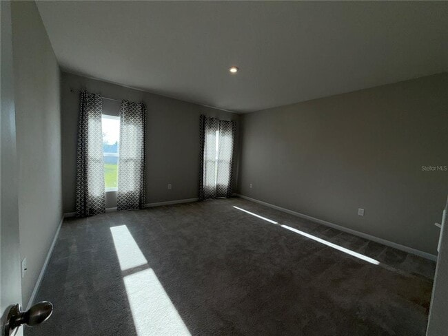 Building Photo - 1109 Lexington Ln
