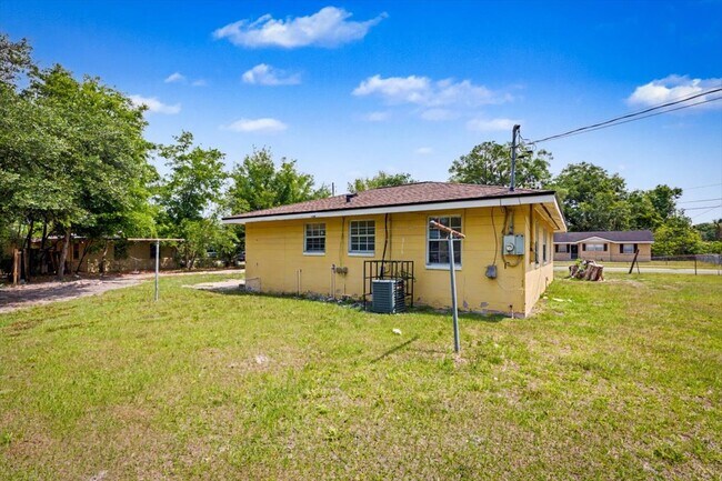 Building Photo - 9504 Waynesboro Ave