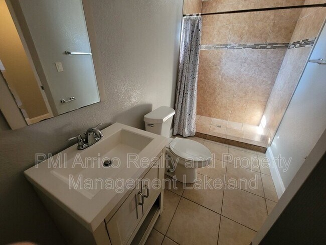 Foto del edificio - 3516 Ave V NW