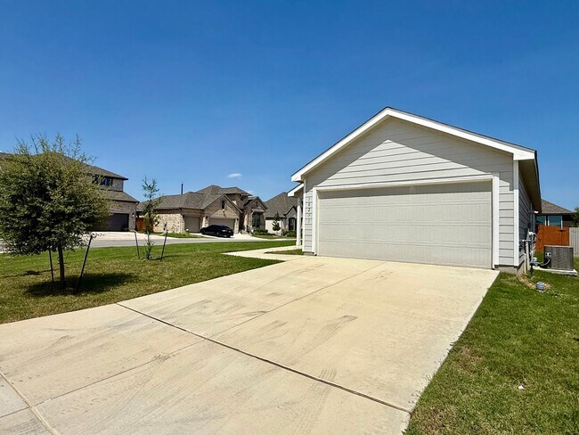 Foto del edificio - Beautiful 4 bedroom, 2 bathroom Home in Vida near Texas A&M San Antonio!