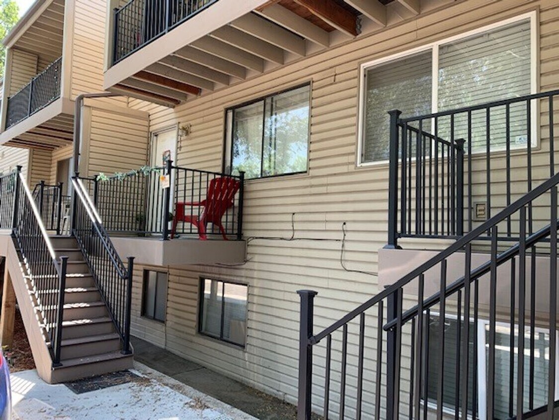 6021 Yarrow St, Arvada, CO 80004 House Rental in Arvada, CO