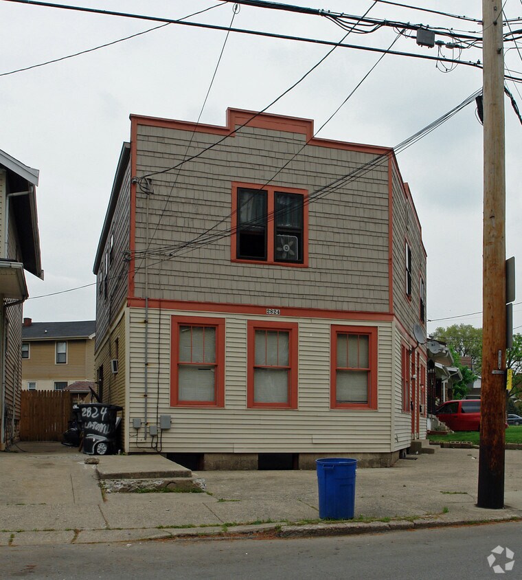 Building Photo - 716-718 W Southern Ave