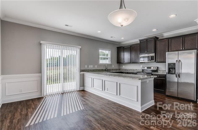 Foto del edificio - 359 Halton Crossing Dr SW