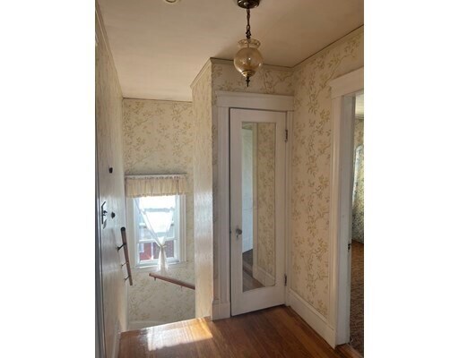 Foto del edificio - 34 Fairlawn St