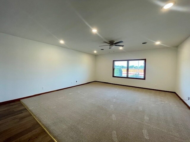 Foto del edificio - 1010 W South St