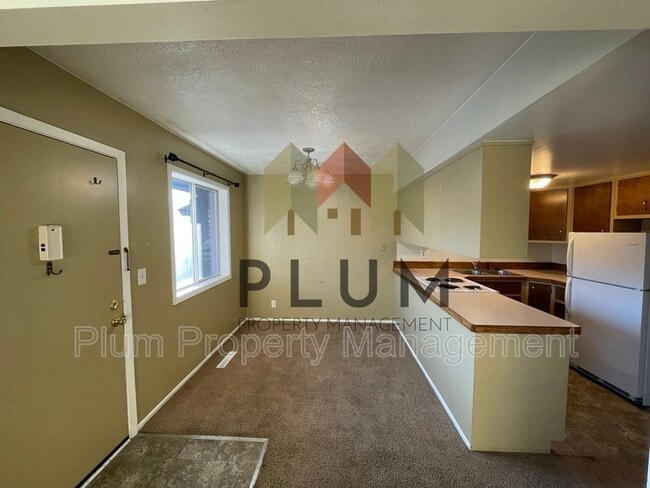 Building Photo - 200 Eddy Ave