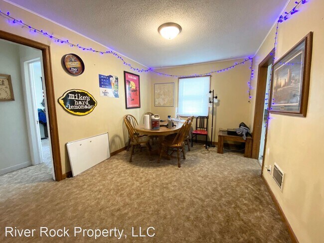 Building Photo - 4 br, 2 bath House - 1145 10th St N