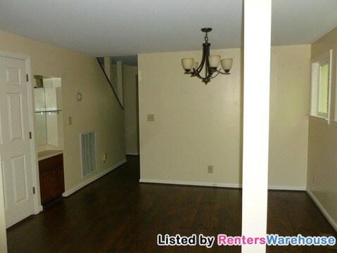 Building Photo - 108 Cherokee Rd