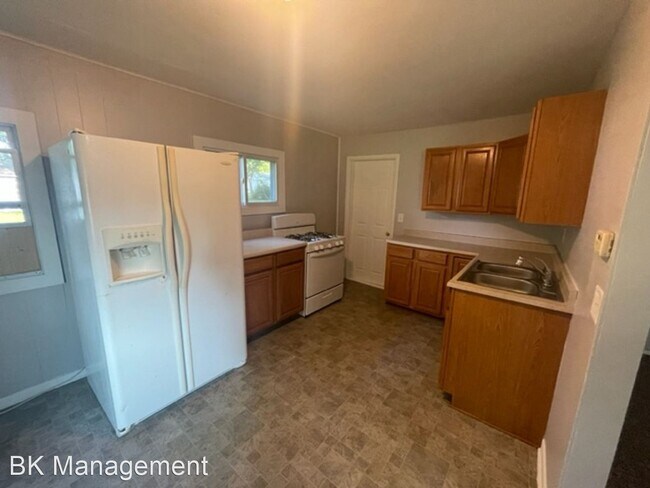Building Photo - 2 br, 1 bath House - 507 E Market Street