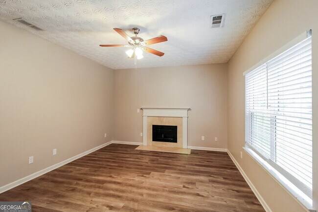 Foto del edificio - 7047 Red Maple Ln