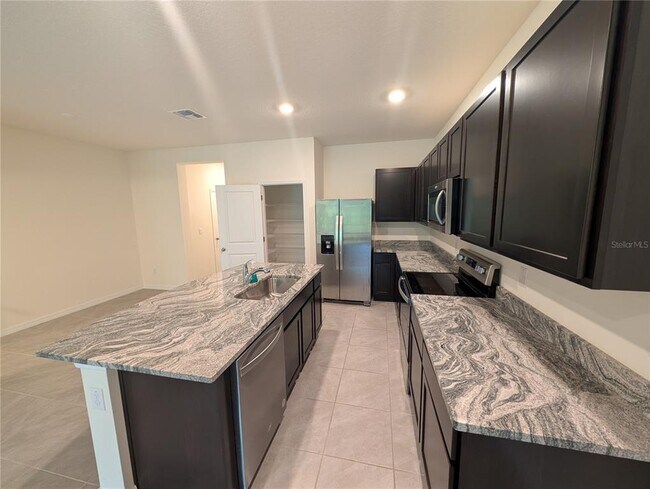Foto del edificio - 11154 Crescent Deer Dr