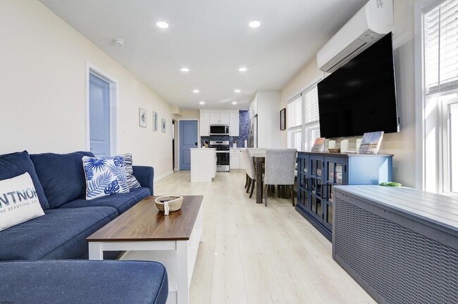 Building Photo - 125 N Wissahickon Ave