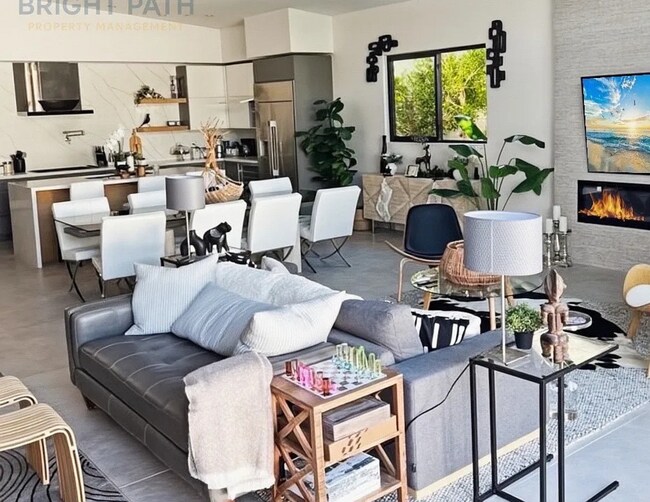 Foto del edificio - 555 N Sunrise Way